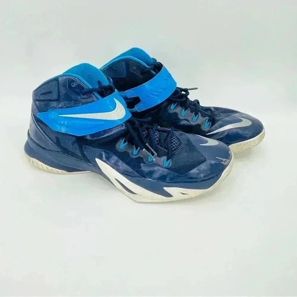 Nike LeBron Zoom Soldier 8 Midnight Navy Blue Sneakers Men's - Picture 1 of 13